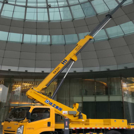 魏都附近高空作业车租赁｜安全设备租赁｜高空安装|工程定制化方案｜亿立达设备租赁